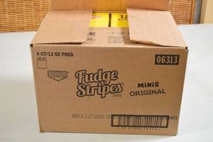 lot 481 image: Case of Keebler Fudge Stripes Minis - 4 12-Packs&nbspBest by 10212023