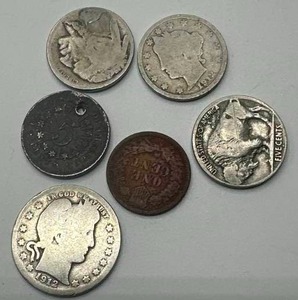 lot 32 image: Misc. Coin Lot
