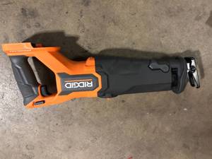 RIDGID 18V Brushless Cordless Reciprocating Saw (Tool Only)   Customer Returns See Pictures
