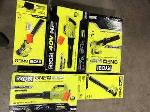 Lot of Assorted Ryobi Leaf Blowers Various Sizes and Conditions   Customer Returns See Pictures