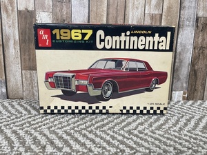 lot 35 image: 1967 Lincoln Continental Customizing Kit