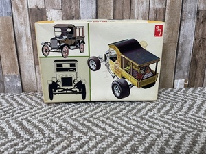lot 7 image: 1925 T Fruitwagon