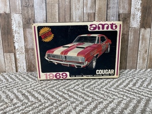 lot 15 image: 1969 Cougar XR-7