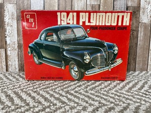 lot 243 image: 1941 Plymouth Four Passenger Coupe