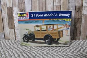 lot 100 image: 1931 Ford Model A Woody