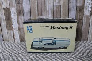 lot 111 image: Ford Mustang II