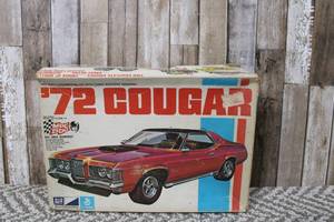 lot 73 image: 1972 Cougar Customizing Kit with three building versions
