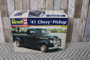 lot 114 image: 1941 Chevy Pickup