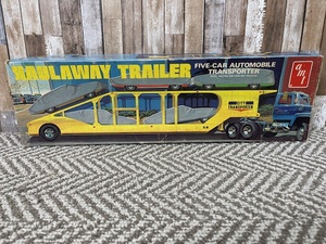 lot 248 image: Haulaway Trailer