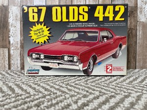 lot 202 image: 1967 Olds 442