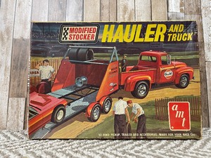 lot 204 image: 1953 Ford Pickup Hauler and Truck