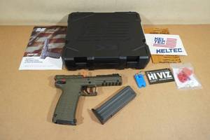 lot 3 image: Unfired Kel-Tec PMR-30 .22 WMR Semi-Auto Pistol - 2 Magazines
