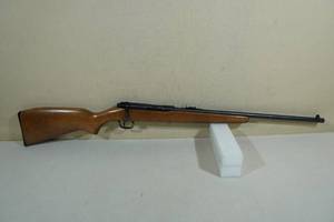 lot 8 image: Winchester Model 121 .22 SLLR Bolt-Action Rifle