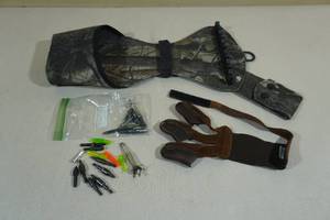 lot 60 image: Assorted Archery Accessories - Glove, Tips, Nocks