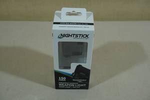 lot 68 image: Nightstick Subcompact Handgun Weapon Light for Sig Sauer