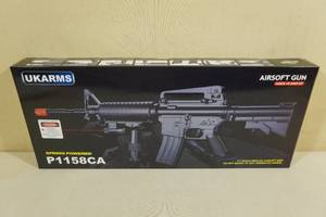 lot 83 image: UKArms P1158CA Spring Powered Airsoft Gun with Laser