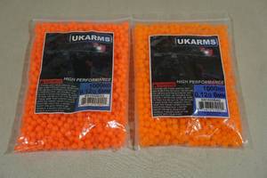 lot 87 image: UKArms .12G 6mm Airsoft Pellets - 2000 Count