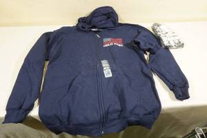 lot 119 image: Hold Fast Zip Up Hoodie and T-Shirt - Mens