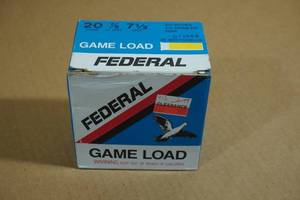 lot 201 image: 25 Federal 20 Gauge Game Load 2-34 7-12 Shot Shotshells