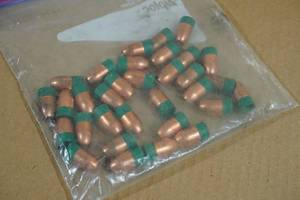 lot 232 image: 31 Powerbelt .50 Cal HP 295 Gr Black Powder Bullets
