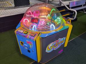 lot 62 image: Cyclone Storm Stopper by ICE