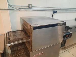 lot 24 image: Lincoln Impinger Conveyor Oven