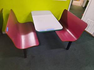 lot 82 image: Contour Wall Booth is a single-piece welded wall-style booth