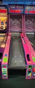 lot 18 image: ICEBALL Alley Roller