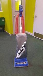 lot 161 image: Oreck XL2100RHS 12 lightweight upright bagged vacuum cleaner