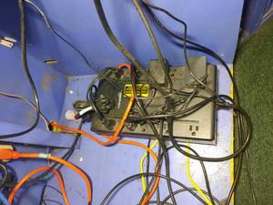 lot 168 image: Battery Back-UPS 1350 and Amazon Basics 800 VZ Surge protector