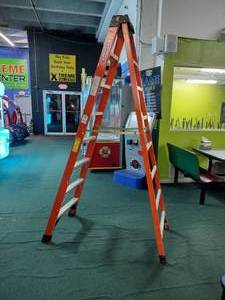 lot 158 image: Werner NXT1A08 Fiberglass 8ft Step Ladder