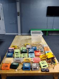 lot 175 image: (29) Arcade Machine Parts