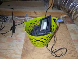 lot 239 image: Onforu Black Lights with plugs