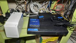 lot 251 image: (5) electronics Netgear ProSafe GS105 Gigabit Switch Alarm.com Stream Video RecorderAPC Battery Backup