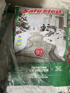 Safe Step Ice Melt NEW Damaged 50 Pound Bag
