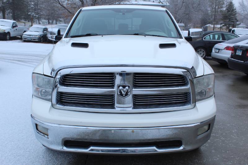 2009 Dodge Ram 1500 4x4 SLT 4dr Crew Cab 5.5ft. SB