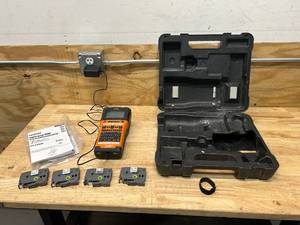 lot 82 image: BROTHER PT-E550W Handheld Label Printer