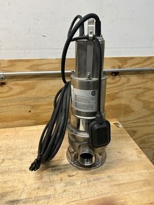 lot 15 image: HONDA WSP100AA Submersible Trash Pump