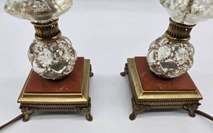 lot 54 image: Vintage 1940s Pair of GlassBrass Vanity Dresser Lamps