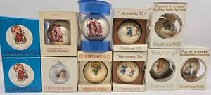 lot 163 image: 12 Vintage Schmid Christmas Ornaments
