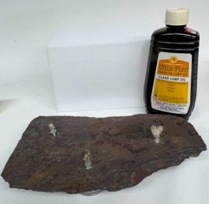 lot 128 image: Vintage Slate Rock OIL LAMP 3 Wicks & Bottle of Oil