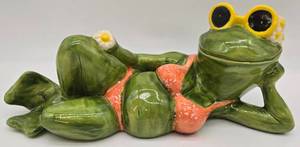 lot 277 image: Vintage 1970s Arnels Ceramic Frog