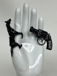 lot 260 image: Unique Cowboy Cowgirl Western Straddling Horse & Rhinestone Studded Gun Adjustable Rings