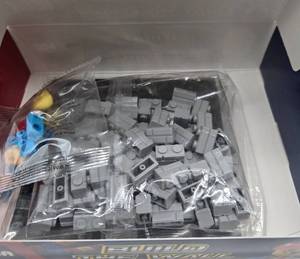 lot 281 image: MAGA Build The Wall Lego Set New