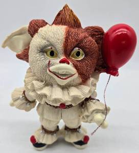 lot 348 image: Toy Funny Gremlin Halloween Creepy Clown Figurine