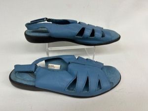 lot 376 image: New MUSHROOMS Comfort Sof Soles Sandal SHOES Ladies 8 12 M