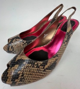 lot 370 image: New Faux Snake Skin Patterned Leather Slingback SHOES Pumps by RSVP Cushioned by Foot Petals