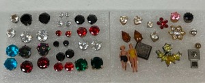 lot 328 image: Rhinestone Stud Earrings - Various Colors & Sizes