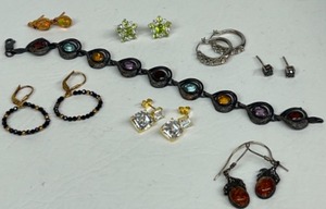 lot 362 image: Variety of 925 Sterling Silver Jewelry Earrings & Bracelet