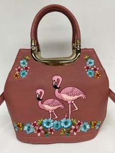 lot 408 image: Novelty Embroidered FLAMINGO Bag Purse Pink